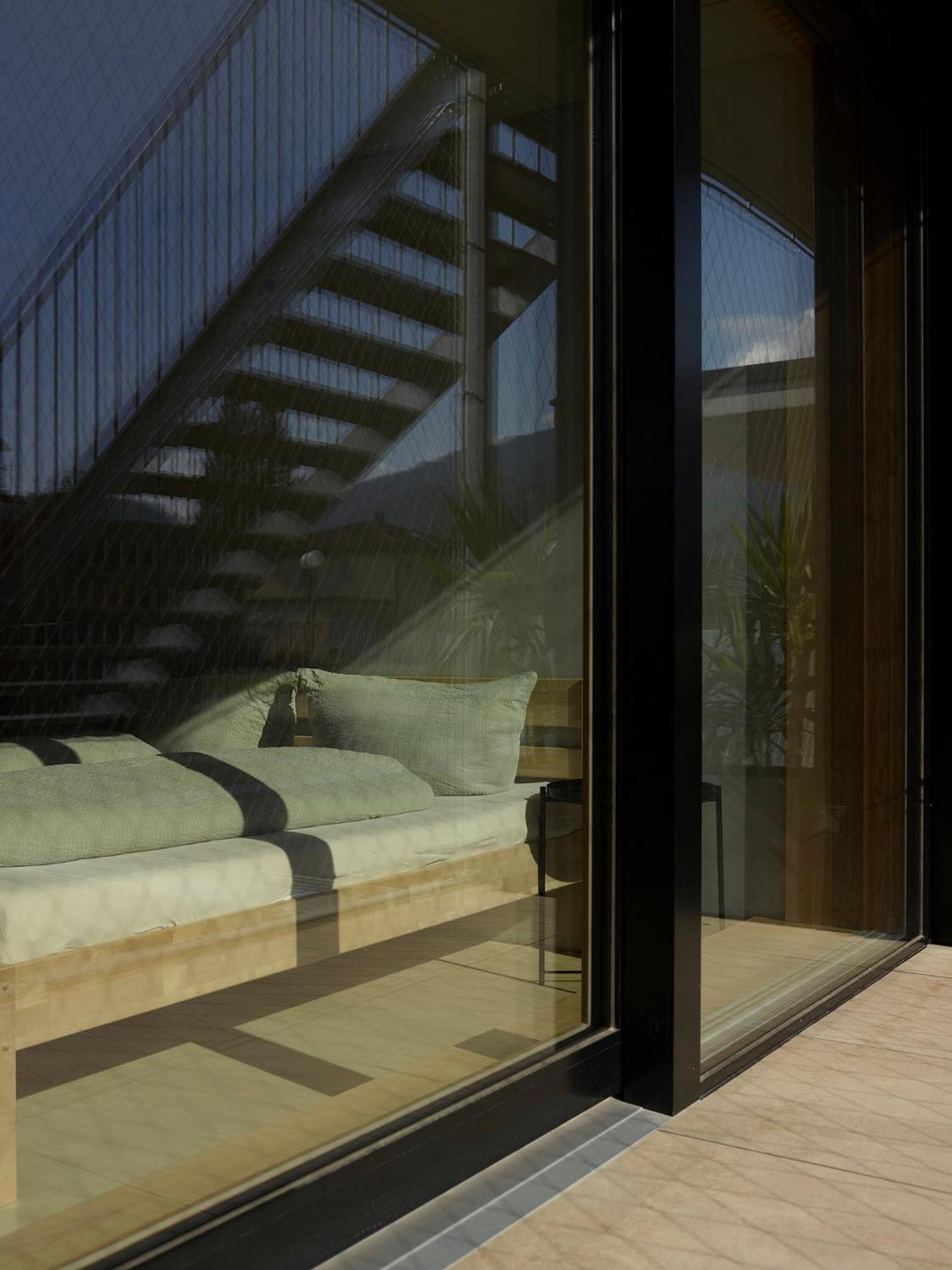 Architektenhaus Rhaa Mit Terrassen Altach Esterno foto